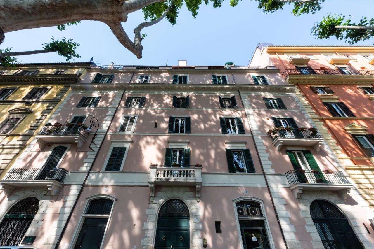 Ihh Suites Roma Exterior foto