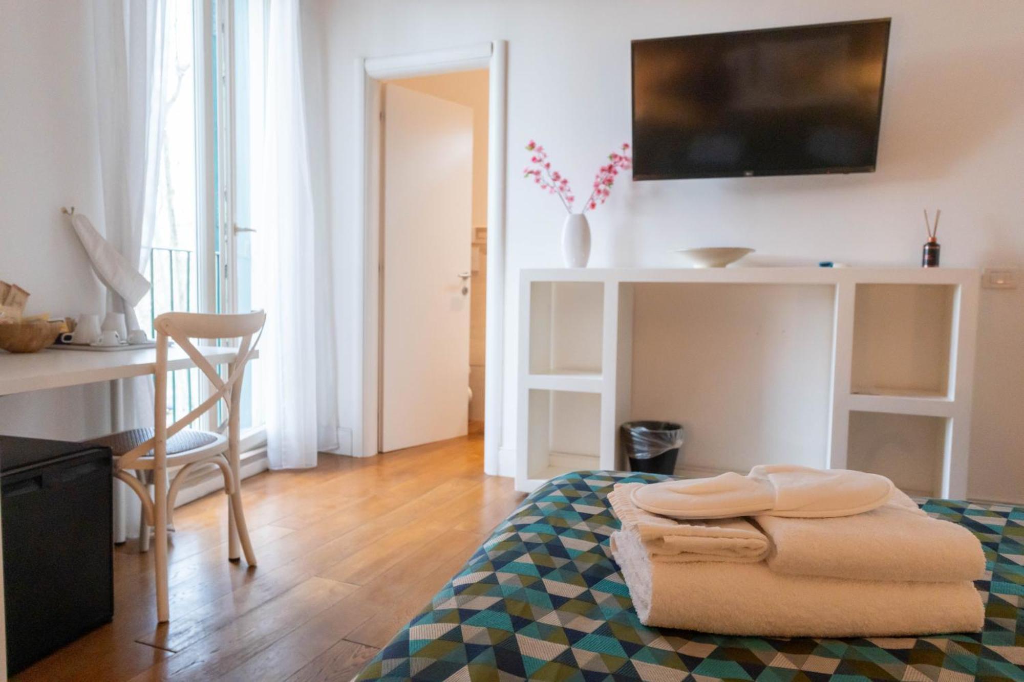 Ihh Suites Roma Exterior foto